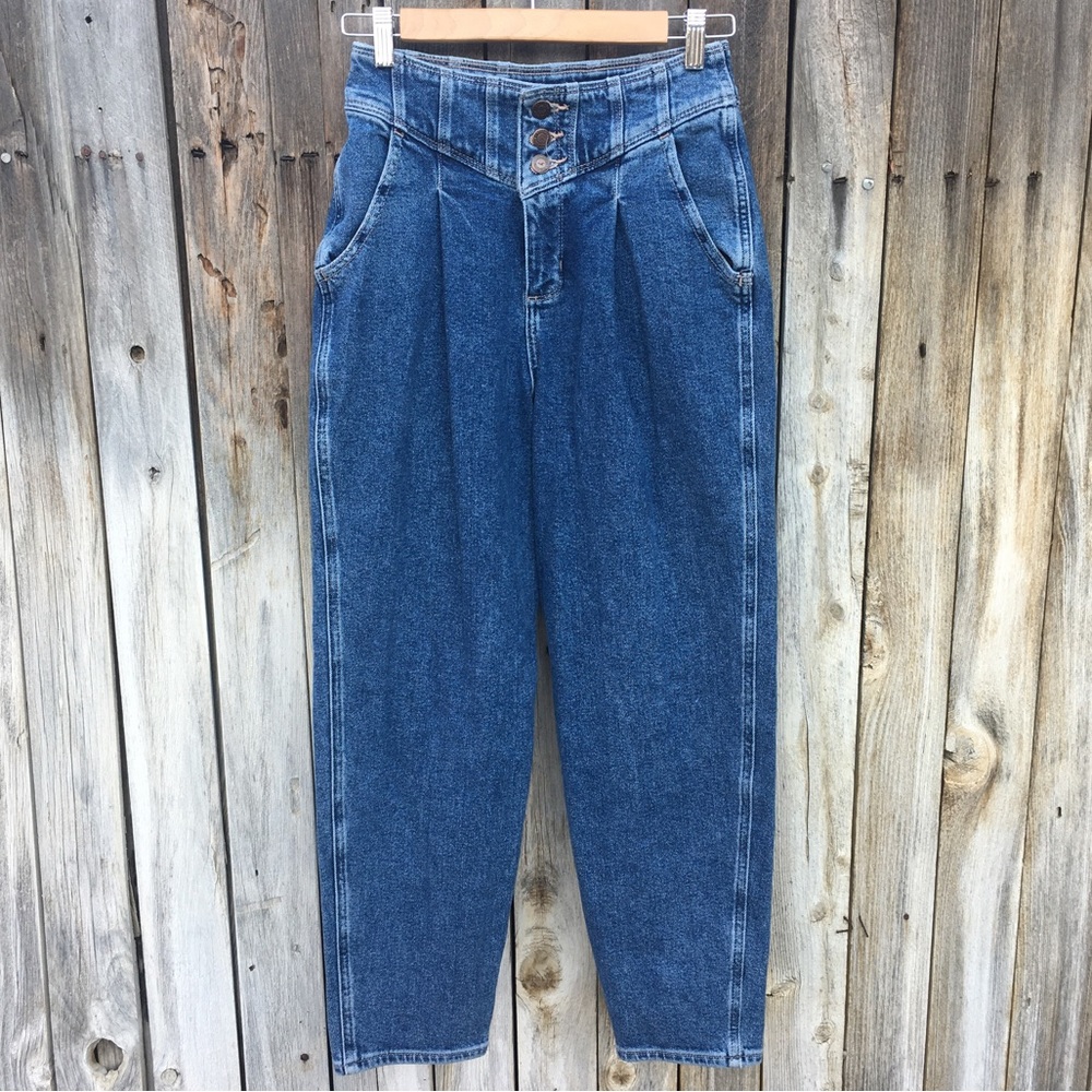 Hollister Ultra High Rise 80’s Mom Jean Blue 26